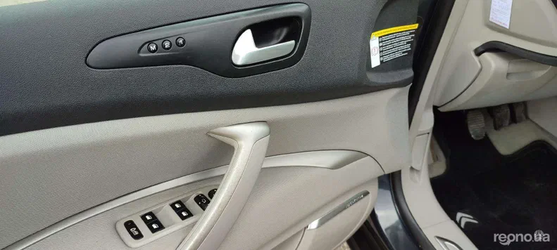 Citroen C5 2010 - 25