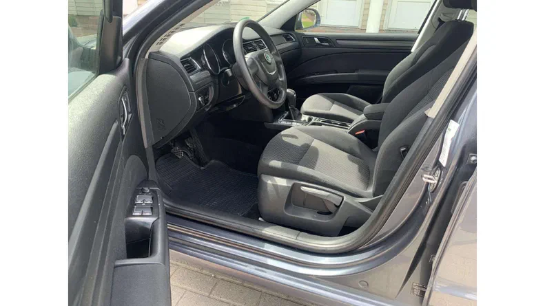 Skoda Superb 2008 - 7