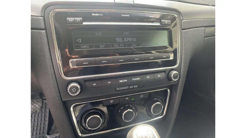 Skoda Superb 2008 - 14