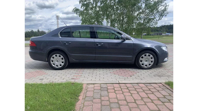 Skoda Superb 2008