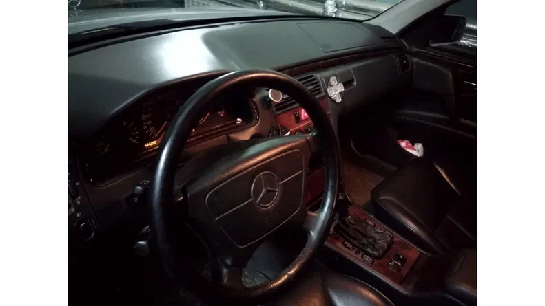 Mercedes-Benz E-Класс 1998