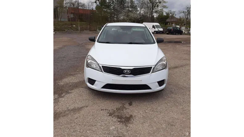 Kia Ceed 2011