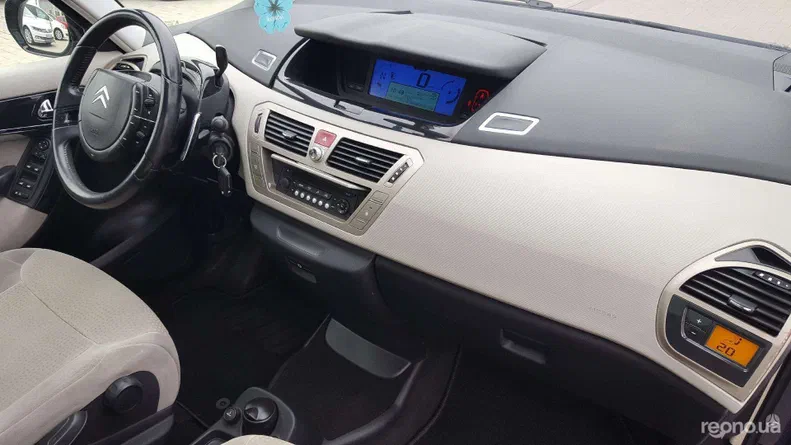 Citroen C4 Picasso 2008 - 13