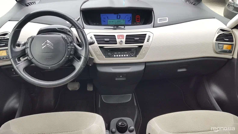 Citroen C4 Picasso 2008 - 12