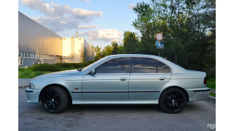 BMW 5 серія 1999 - 5
