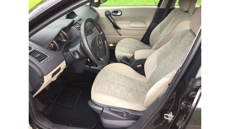 Renault Megane 2008 - 9