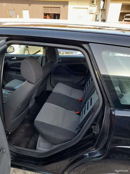Ford Focus 2010 - 19
