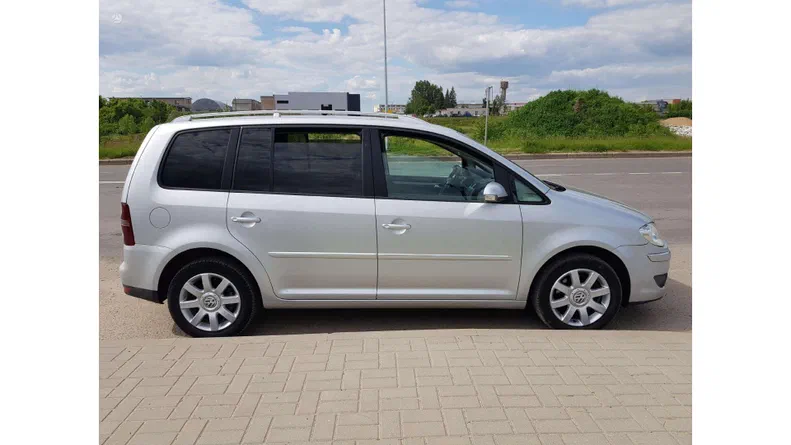 Volkswagen Touran 2008 - 5
