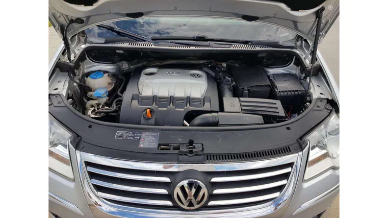 Volkswagen Touran 2008 - 6