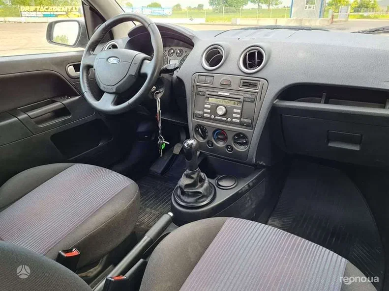 Ford Fusion 2009 - 13