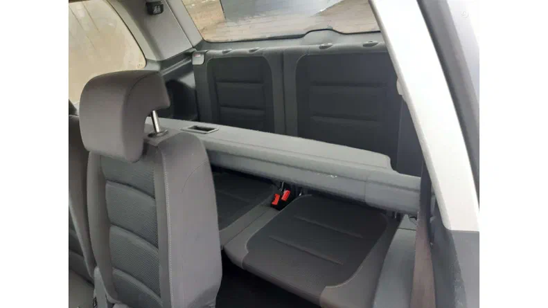 Volkswagen Touran 2009 - 12