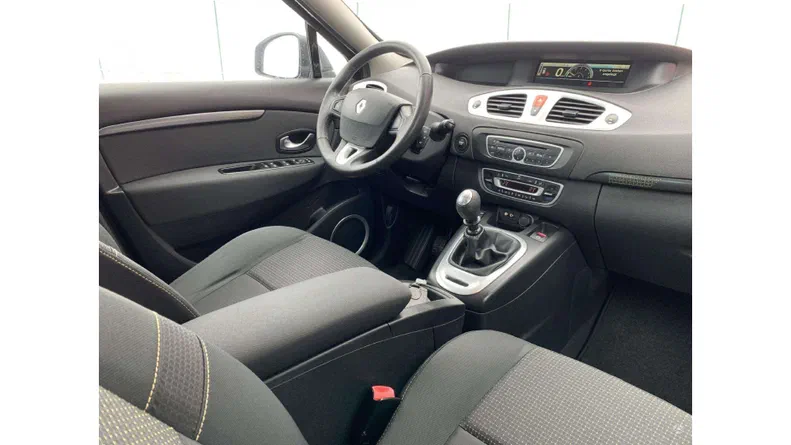 Renault Scenic 2009 - 9