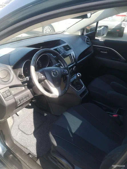 Mazda 5 2012 - 9
