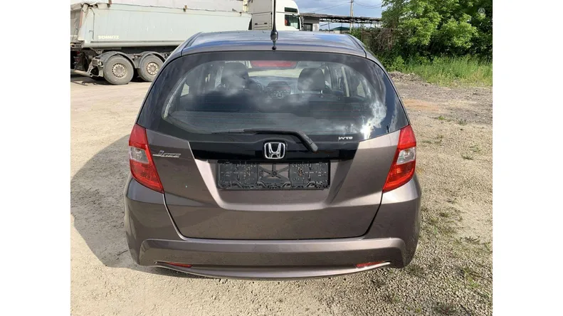Honda Jazz 2011 - 4