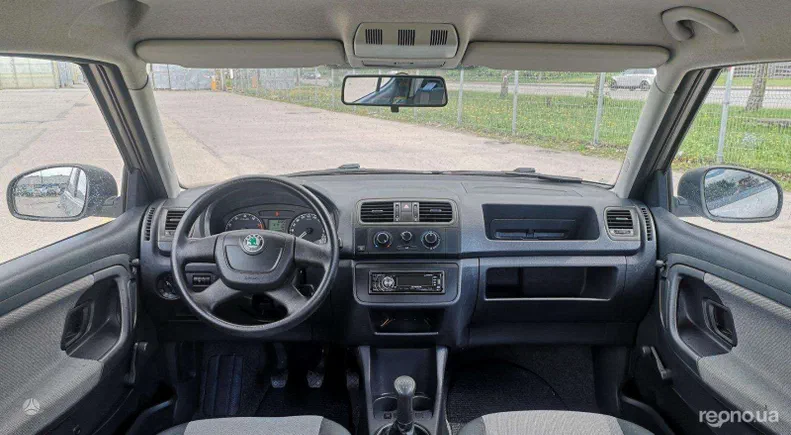 Skoda Fabia 2009 - 5