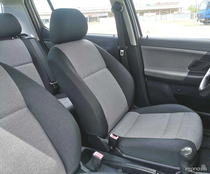 Skoda Fabia 2009 - 6