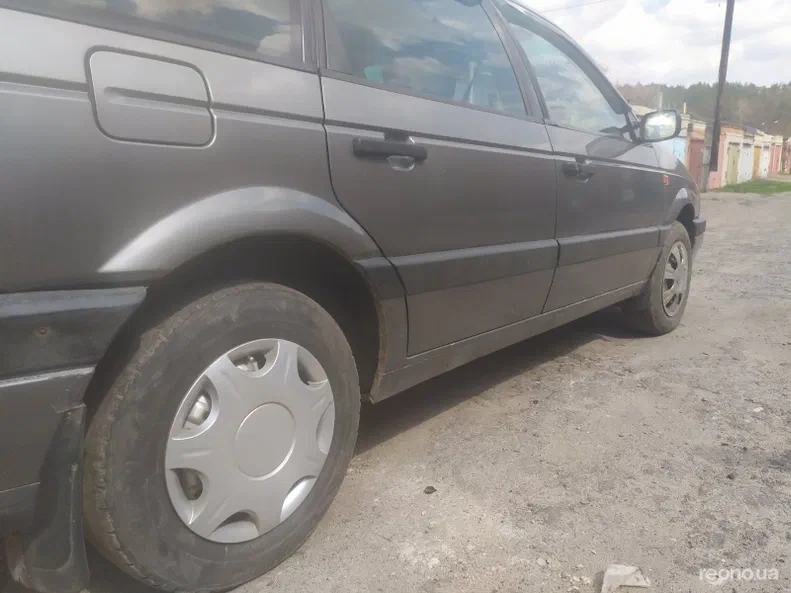 Volkswagen Passat 1993 - 14