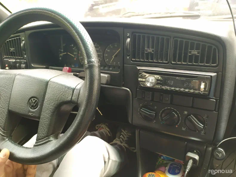 Volkswagen Passat 1993 - 17