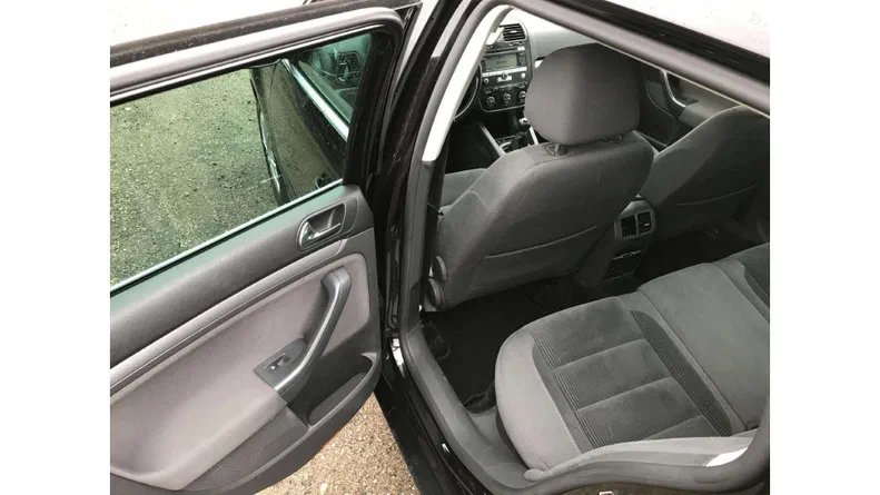 Volkswagen Golf 2008 - 10