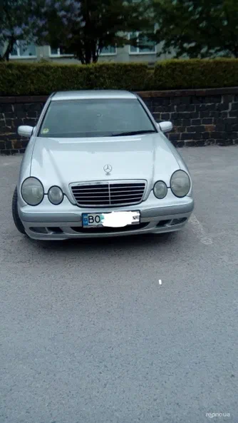 Mercedes-Benz E-Класс 2001