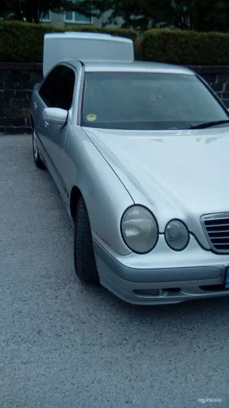 Mercedes-Benz E-Класс 2001