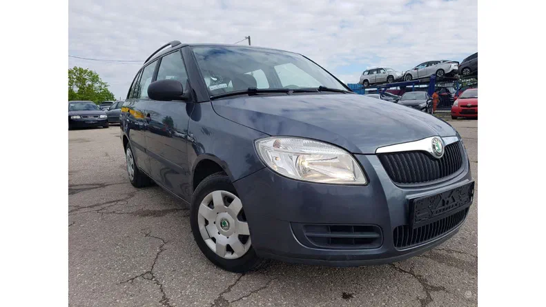 Skoda Fabia 2009 - 6