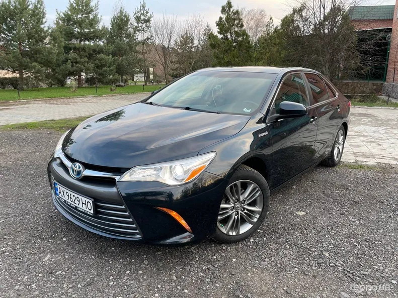 Toyota Camry 2016