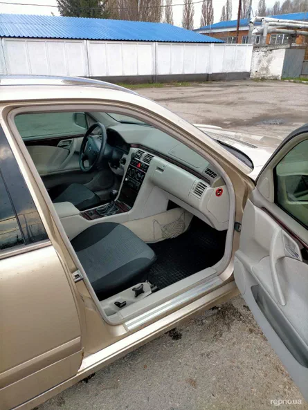 Mercedes-Benz E-Класс 2000