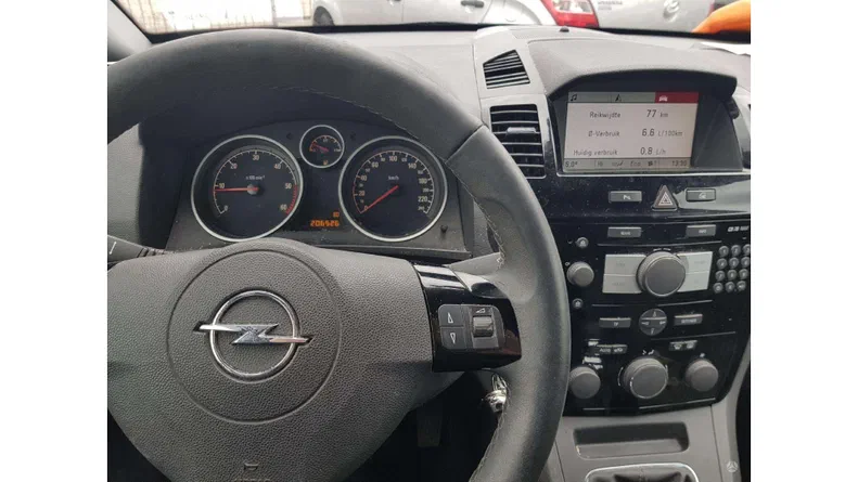 Opel Zafira 2009 - 6