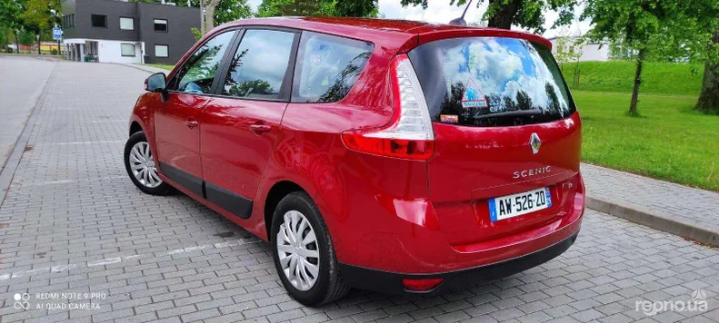 Renault Scenic 2010 - 8