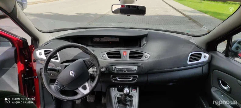 Renault Scenic 2010