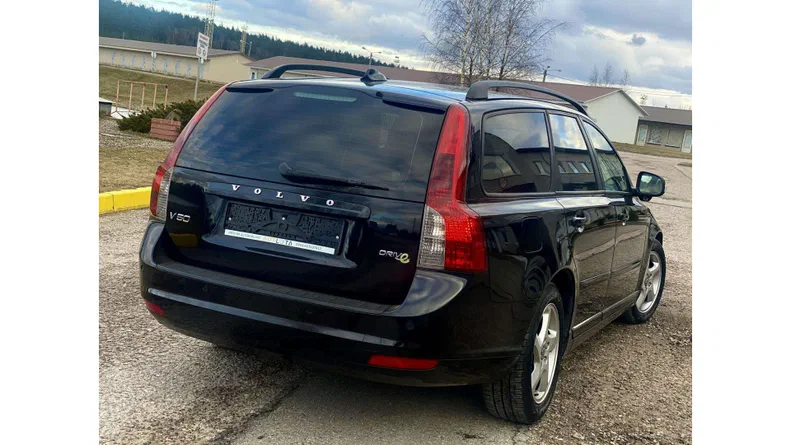 Volvo V60 2011