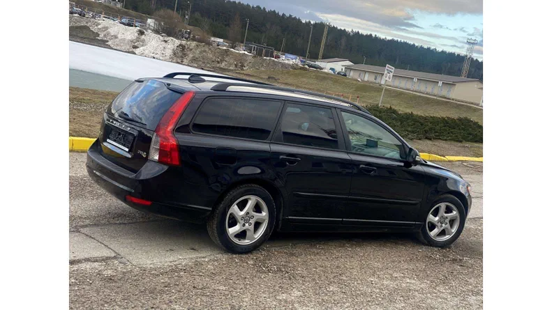 Volvo V60 2011
