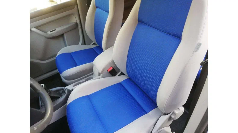 Volkswagen Caddy 2009 - 10