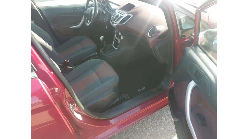 Ford Fiesta 2009 - 10