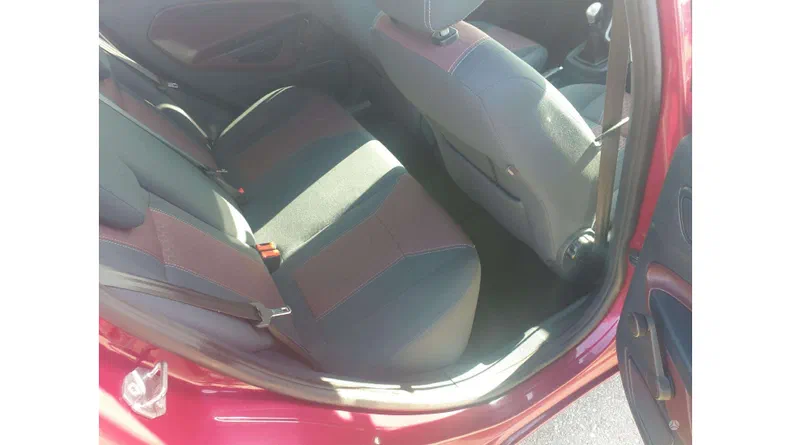 Ford Fiesta 2009 - 12