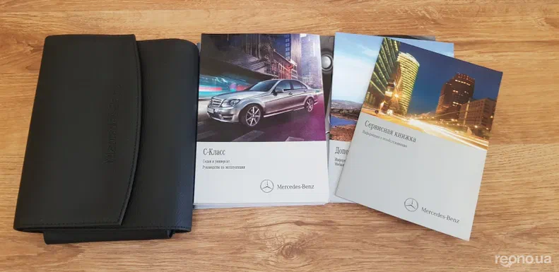Mercedes-Benz C-Клас 2011 - 11