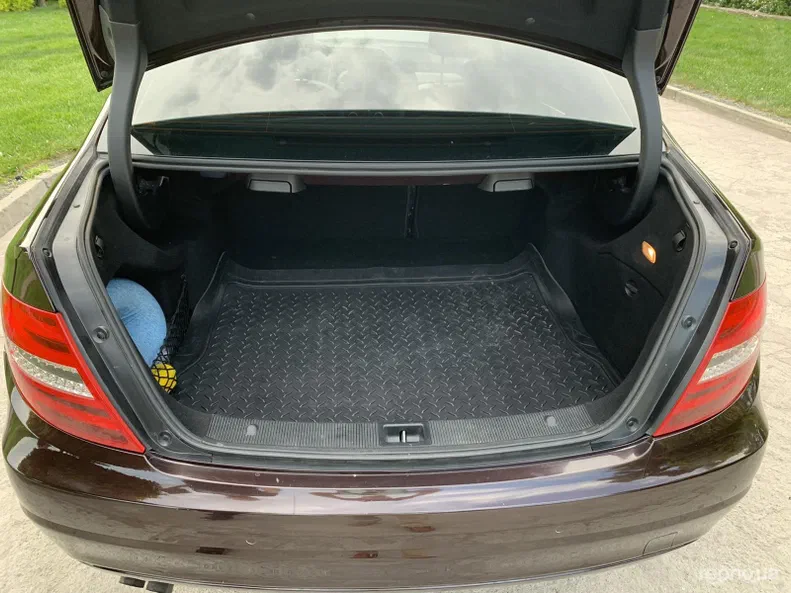 Mercedes-Benz C-Класс 2011