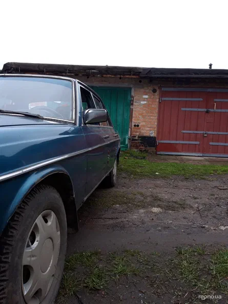 Mercedes-Benz E-Класс 1981