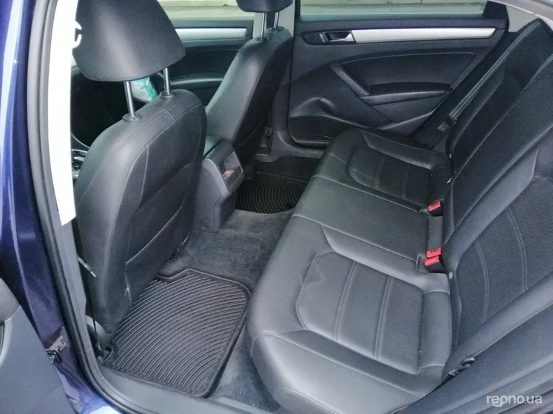 Volkswagen Passat 2012