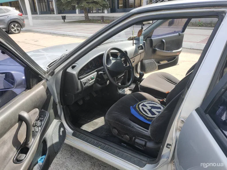 Nissan Maxima 1992 - 5