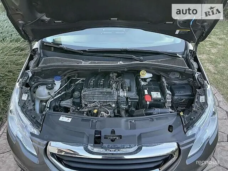 Peugeot 2008 2015