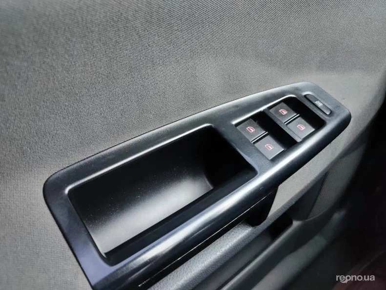 Volkswagen Polo 2003 - 9