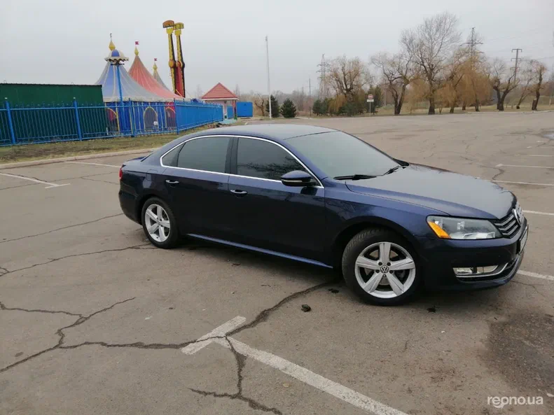 Volkswagen Passat 2012