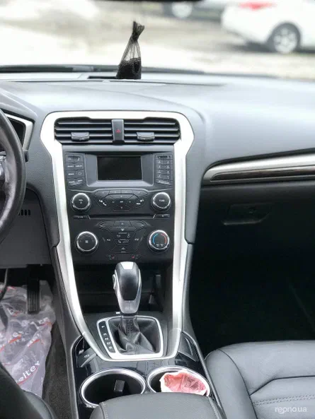 Ford Fusion 2013 - 10