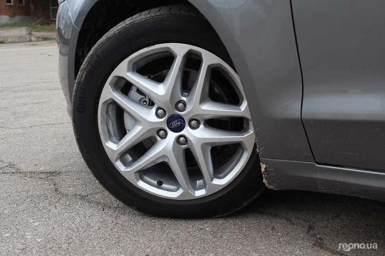 Ford Fusion 2013 - 5