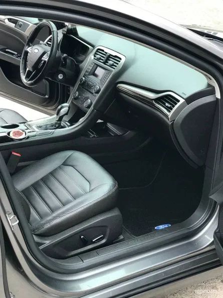 Ford Fusion 2013 - 12