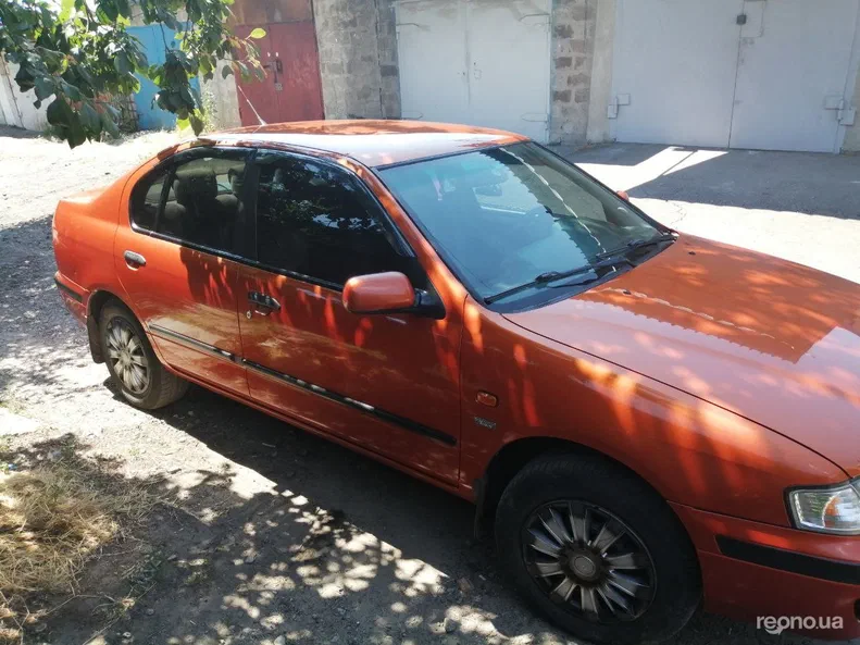 Nissan Primera 1998