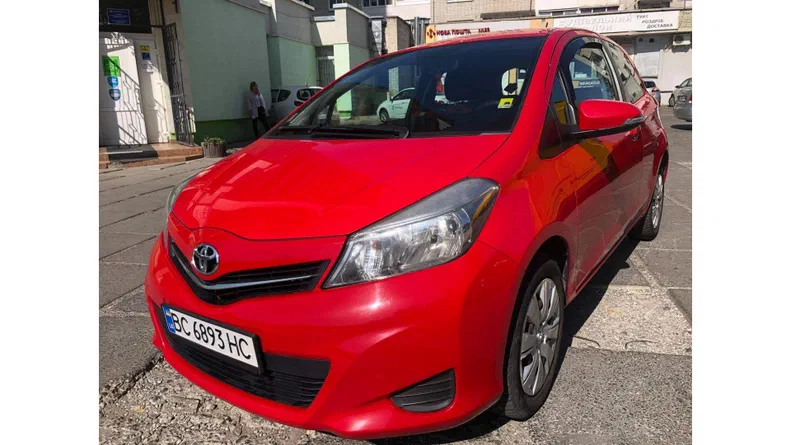 Toyota Yaris 2013