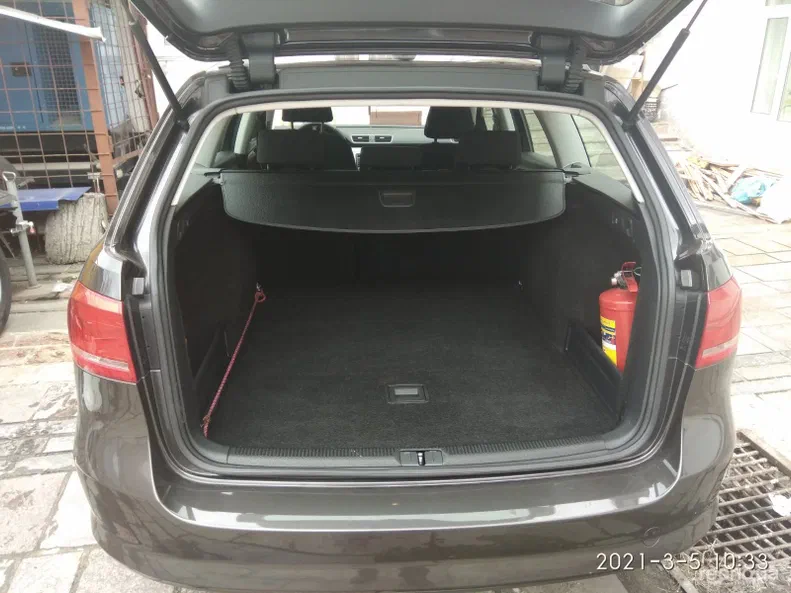 Volkswagen Passat CC 2011 - 5